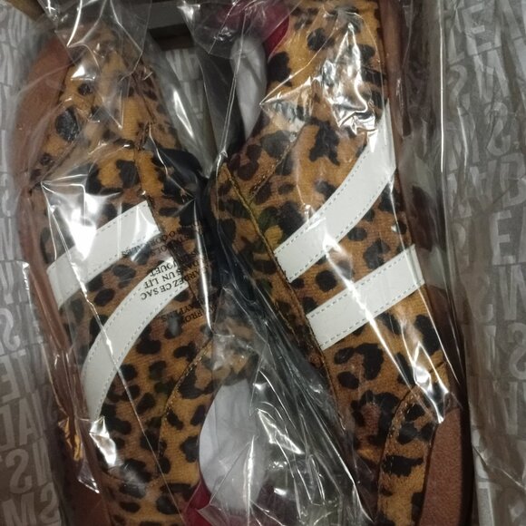 Steve Madden size 10 leopard print Hudsin sneaker - Picture 3 of 5